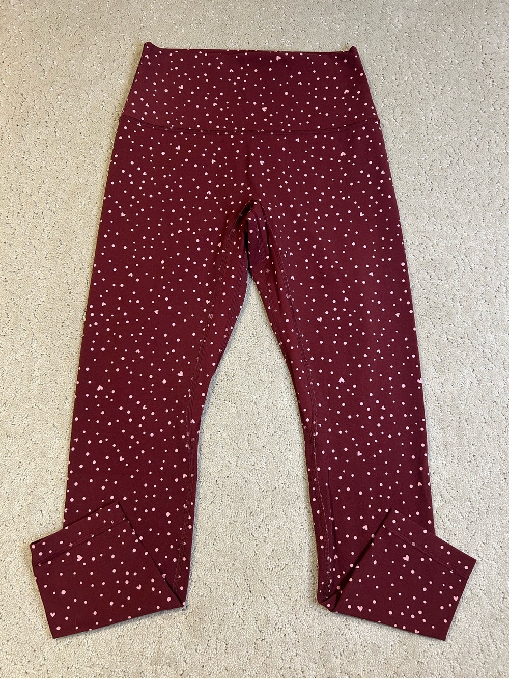 Lululemon Align No Line™ High-Rise Pant 25" Size 8 Heart Scatter Dot Burgundy